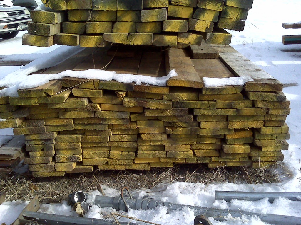 Item #0024. 1x4. 160 @ 14' long. $400 (Reg. $0.20/lnft).